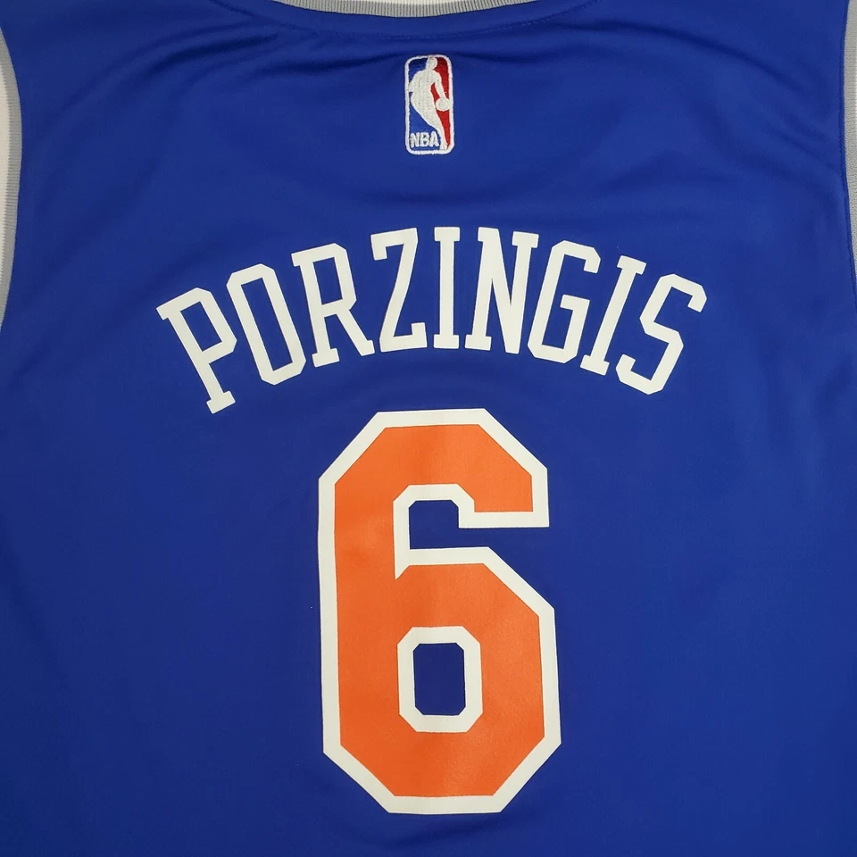 Camiseta New York Knicks Kristaps Porzingis Adidas Talla L Juvenil 14-16 Azul Carretera Foto 3 de 4
