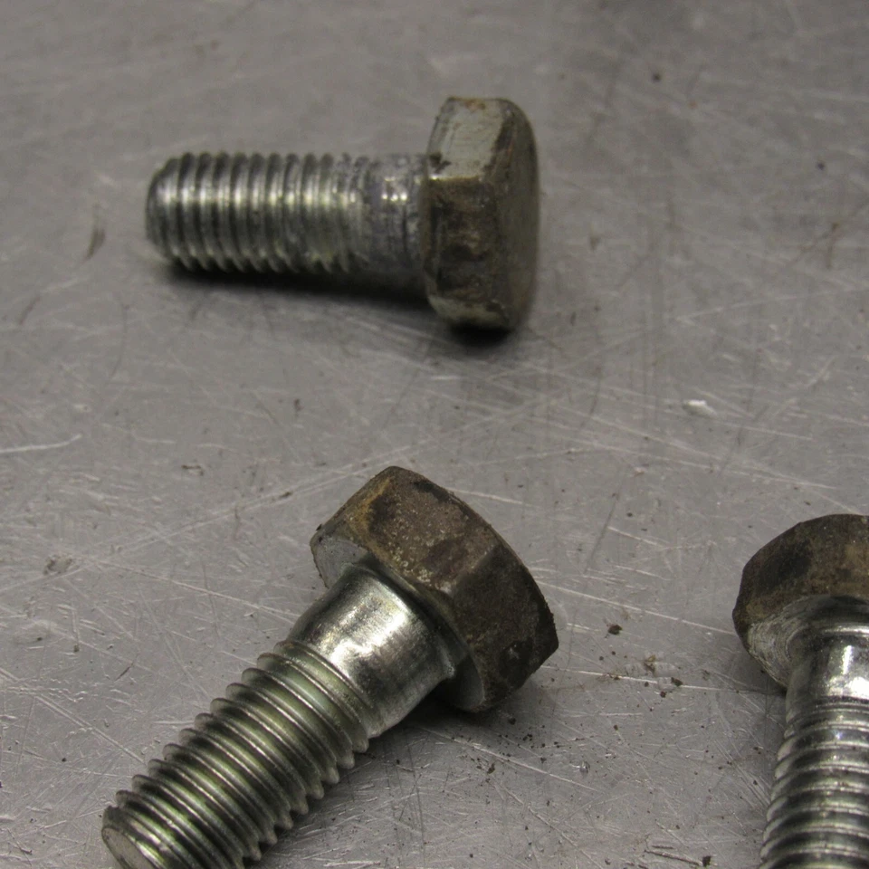 Piñón trasero KAWASAKI F9/F5/KT250/F81M/F8/F7/F6 10 X 25 MM  Foto 4 de 4