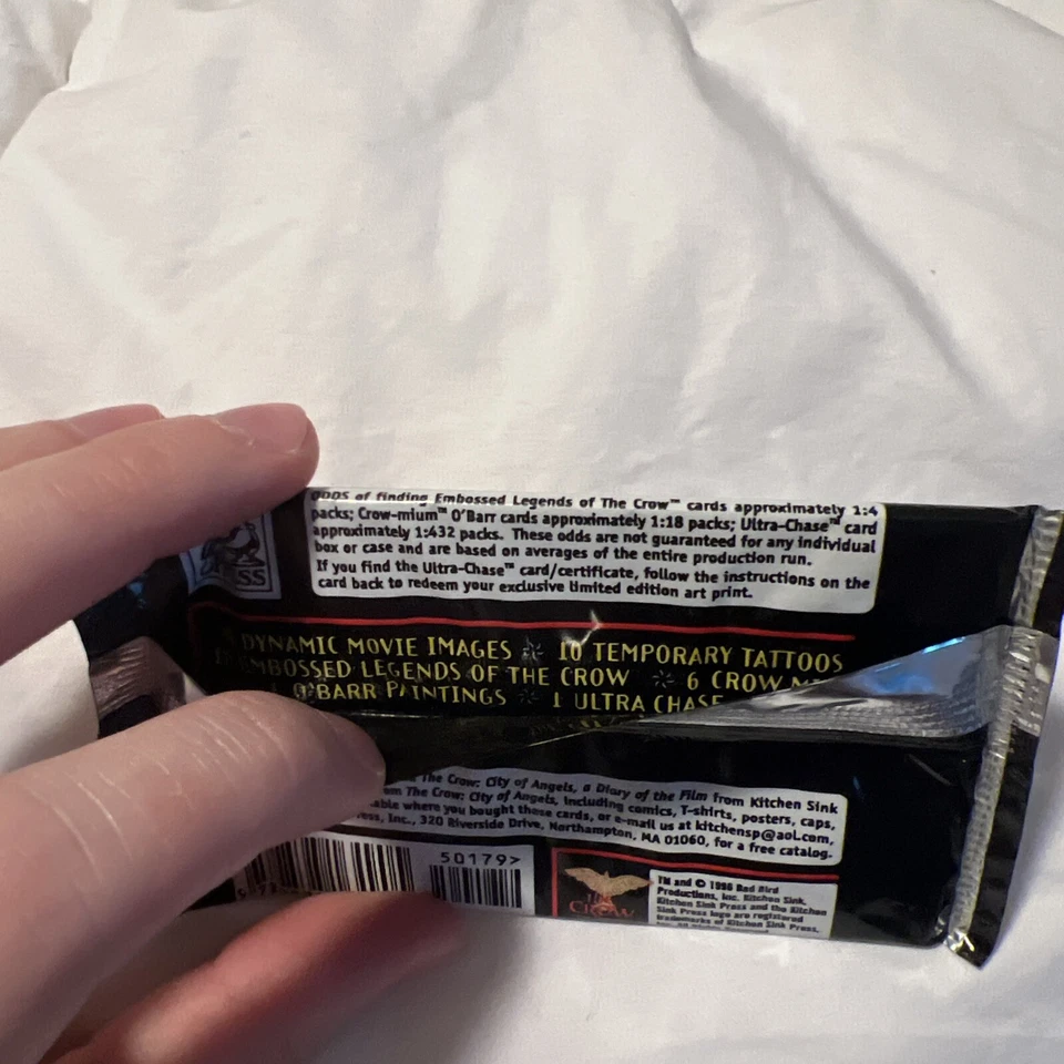 *SELLADO* Paquete de 8 cartas coleccionables de la película The Crow City of Angels + 1 tatuaje 1996 Foto 3 de 4