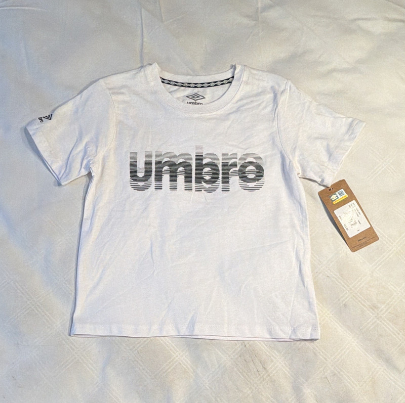 Umbro Men's White Logo Graphic T-Shirt M 10/12 Crew Neck Short Sleeve Cotton