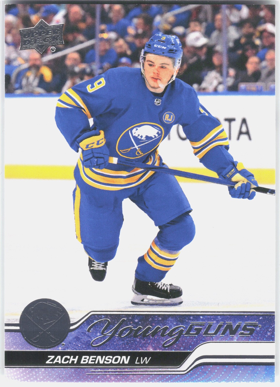 2023-24 Upper Deck #474 Zach Benson