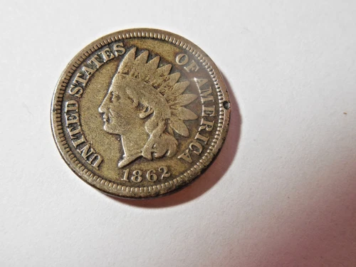 1862 CN Indian Head Penny in Fine+ condition. Diamonds showing, Liberty. Nice.