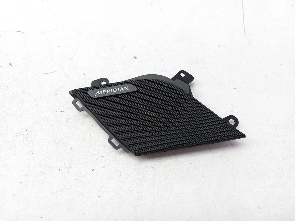 JAGUAR XE X760 2016 DOOR SPEAKER TRIM COVER GRILL FRONT LEFT GX73-18C863-ACW - Image 2 of 4