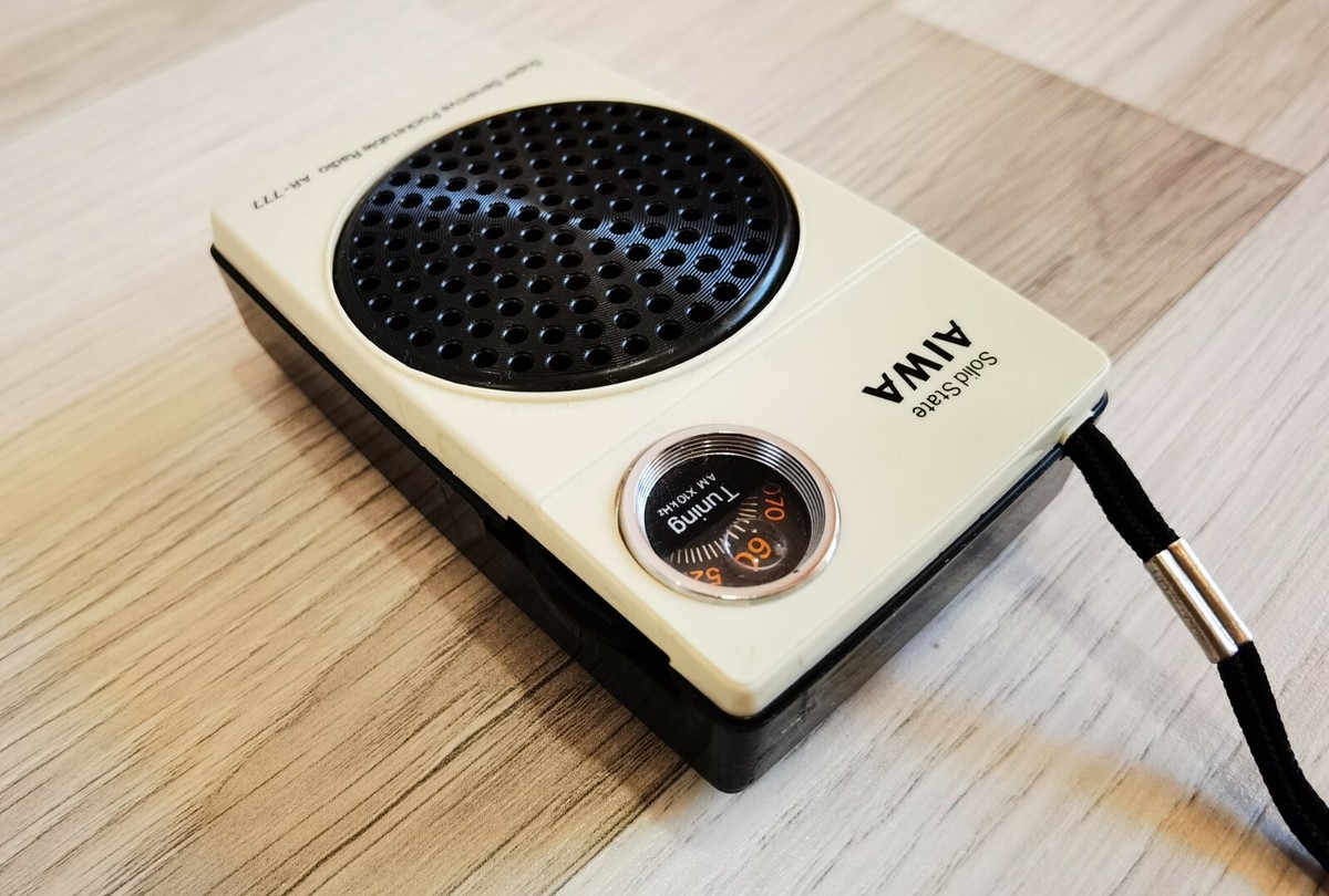 Aiwa AR-777 Pocketable Radio | eBay