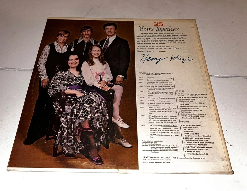Henry & Hazel Slaughter Tribute To God Be The Glory Gospel Music Record LP 22S33 - Image 4 of 4