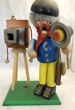 Steinbach Photographer Smoker Nutcracker Germany Music Box needs repair