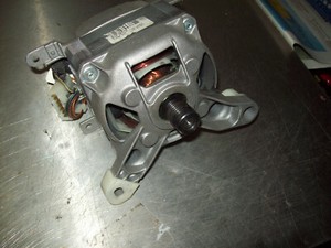 MCA 45 /64-148/WHE7 BAUKNECHT Waschmaschinenmotor MCA45 /64-148/ WHE4 Motor #12