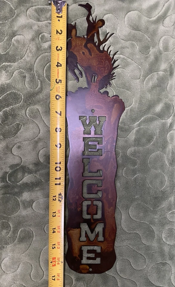 "Letrero de bienvenida vertical de metal de vaquero Bronco de 17"" para colgar en la pared, marrón y negro" Foto 4 de 4