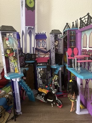 Monster High Schule Plus Die Monster High Puppen