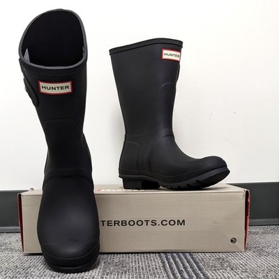 Hunter Original Short-O Boot Women's Waterproof Rain & Farm Boots (Black) - US 9