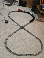 Vintage Lot- Lionel 246 Steam Engine, Lionel Tender With Four Cars, Figure 8 Trk