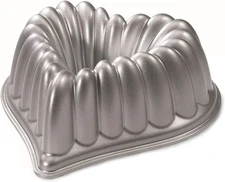 Elegant Heart Bundt Pan