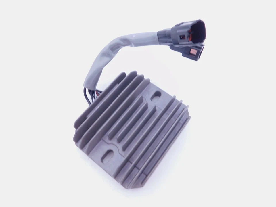 2006 2007 SUZUKI GSXR GSX-R 600 750 RETIFICADOR REGULADOR DE TENSÃO ORIGINAL DO FABRICANTE  - Imagem 2 de 4