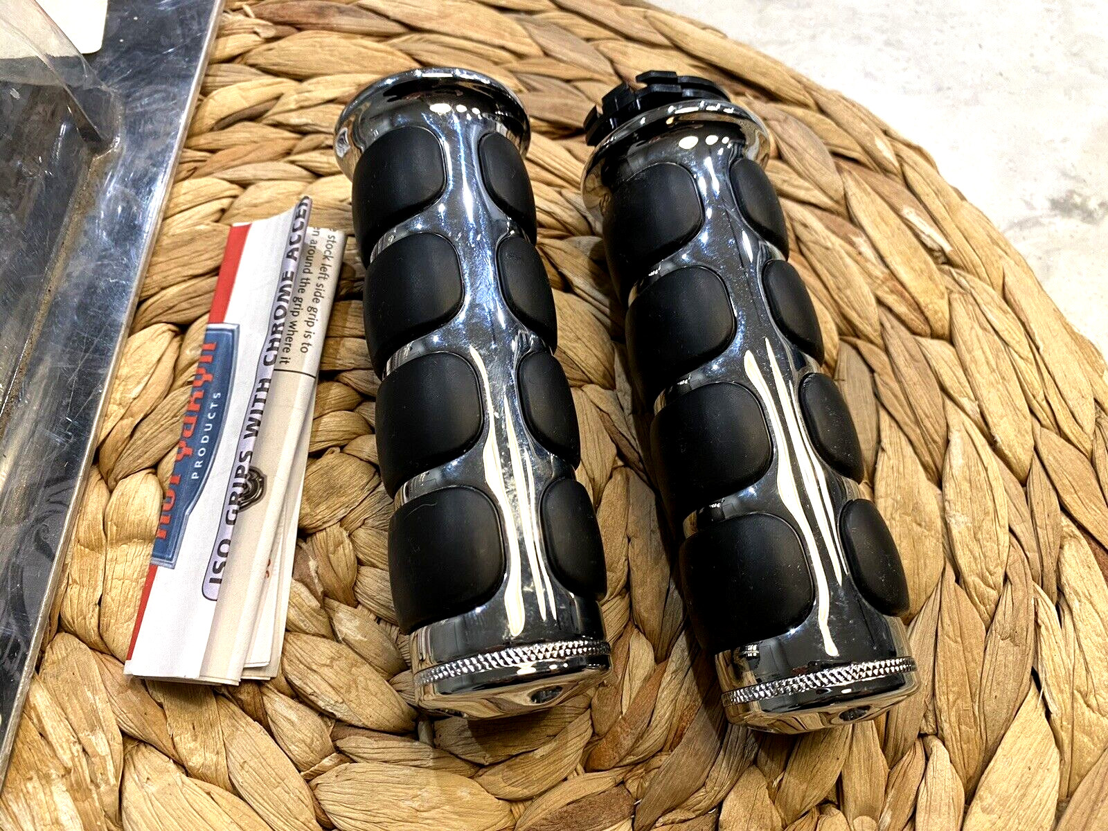 🔥KURYAKYN 6205 Chrome ISO-Grips Hand Grips Dual Cable Throttle Control🔥BoxA