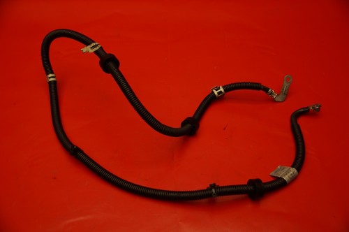 Mercedes S204 W204 C-Klasse Batteriekabel Anlasser A2044402513 Original /C2