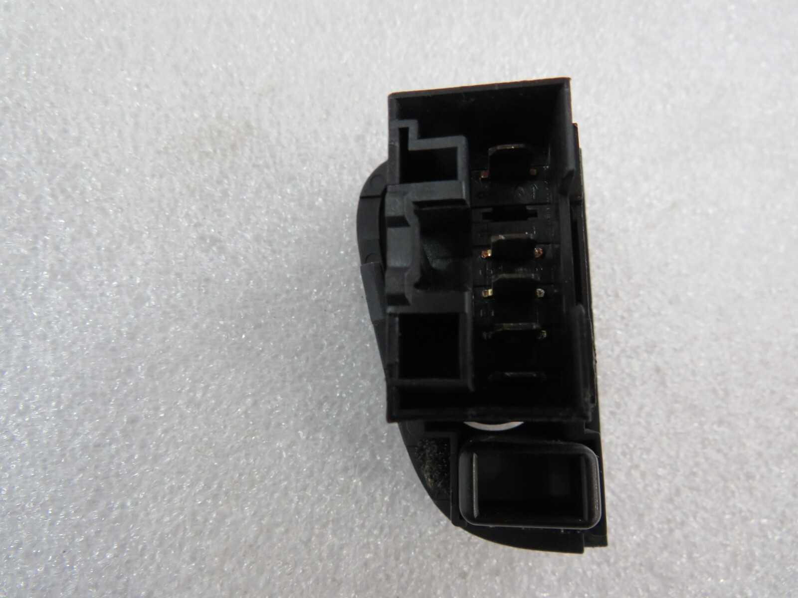 Ferrari 360, Spider, RH, Door Window Switch, Used, Bad Mounts, P/N 65520300
