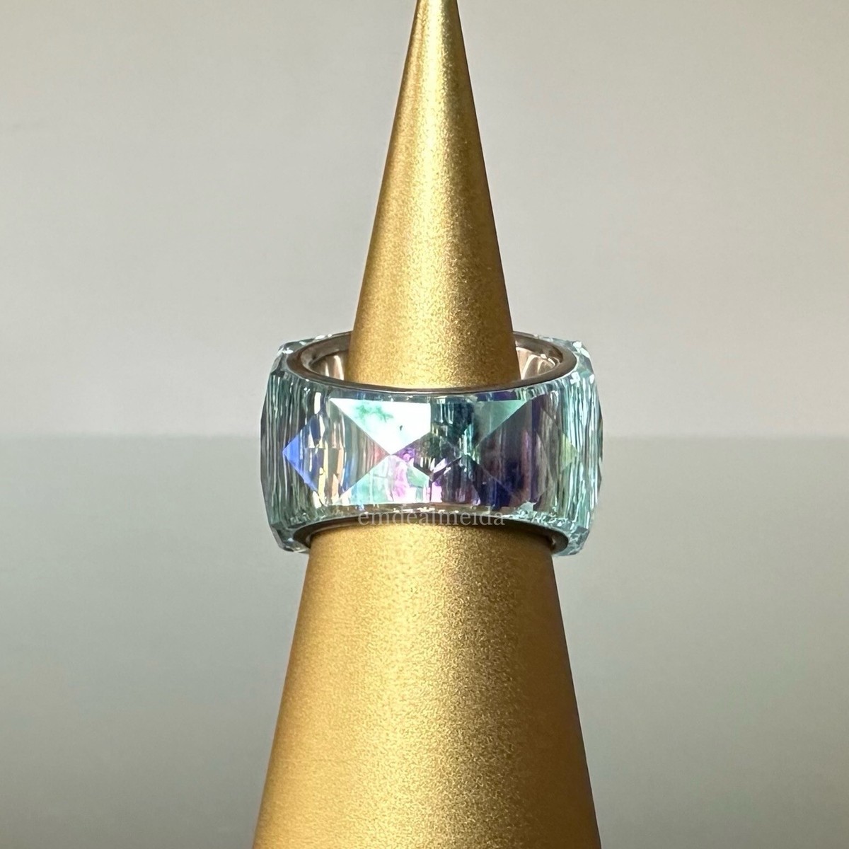 SWAROVSKI リング　Nirvana オーロラカラー AUTHENTIC SWAN SIGNED SWAROVSKI NIRVANA AURORA BOREALIS RING