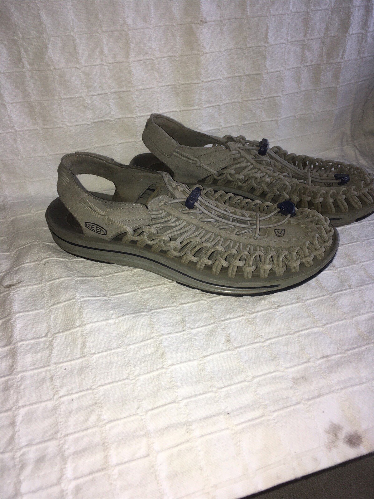 Keen Sandali Uomo Taglia 8.5 Uneek Grigio Drizzle Trail Scarpe da Escursionismo 1023043