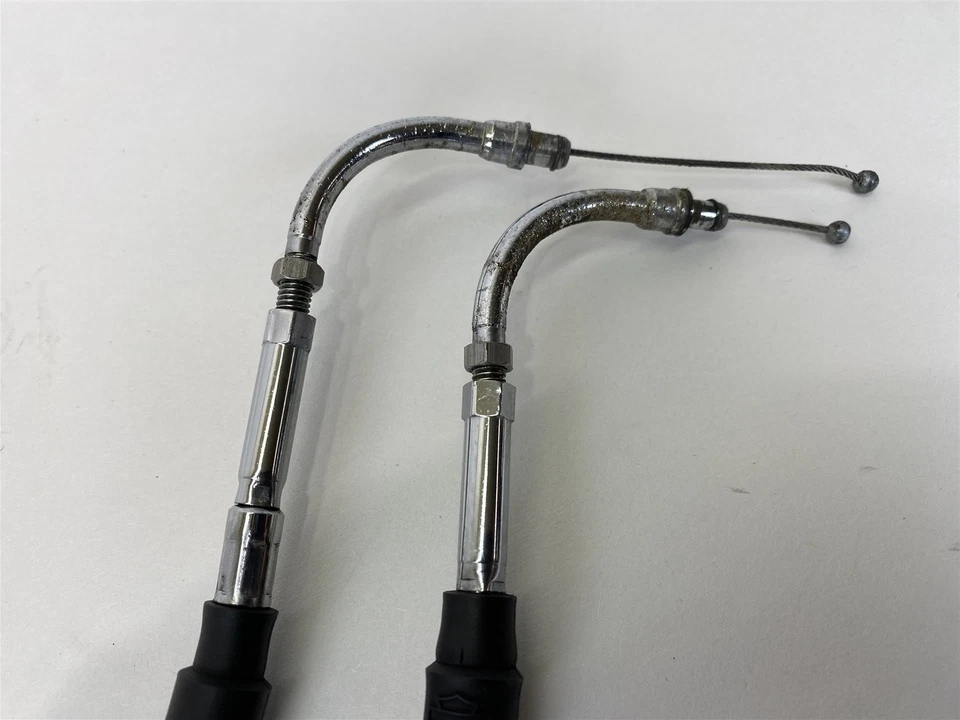  Harley-Davidson Softail 2010 convertible CVO cables de acelerador trenzados 33"  Foto 2 de 4