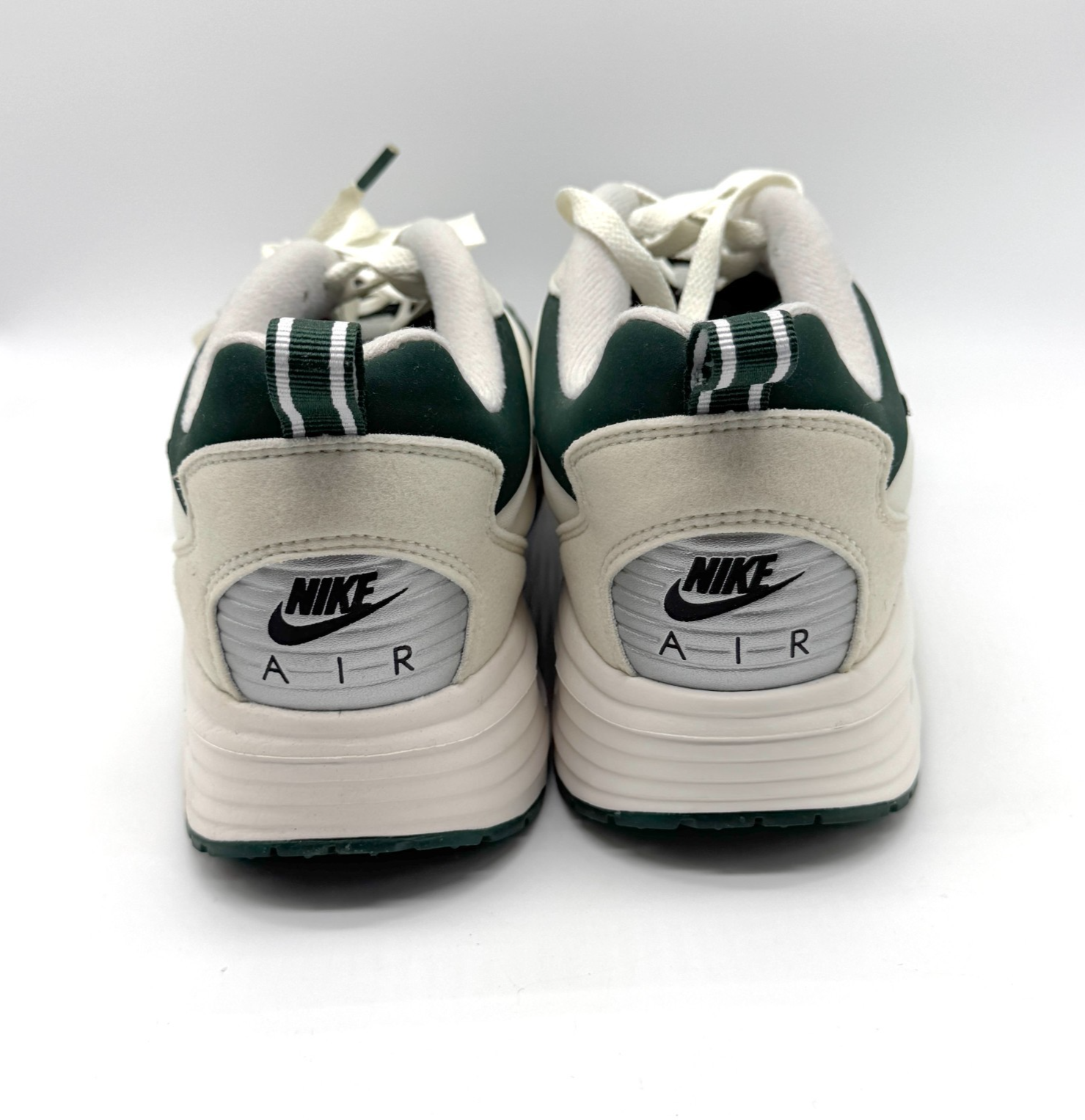 SAOLA Nike Uomo Michigan State Max Solo Taglia 10.5 Confezione NCAA Verde Bianco FZ4836 001 Us intime ottimeioni