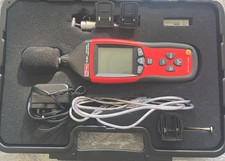 RS Pro DT-8852 Sound Level Meter for Datalogging Noise Measurement with Case