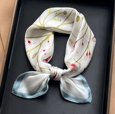 100% Mulberry Silk Scarf Women Flower Neckerchief  20'' Square Small Bandana C19