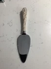 ANTIQUE SIGNED S. KIRK & SON REPOUSSE FLORAL STERLING SILVER HANDLE SPATULA NR