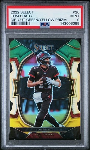 🏈 2022 Select - Tom Brady - Die-cut Green/Yellow -  PSA 9🔥 Tampa Bay Bucs