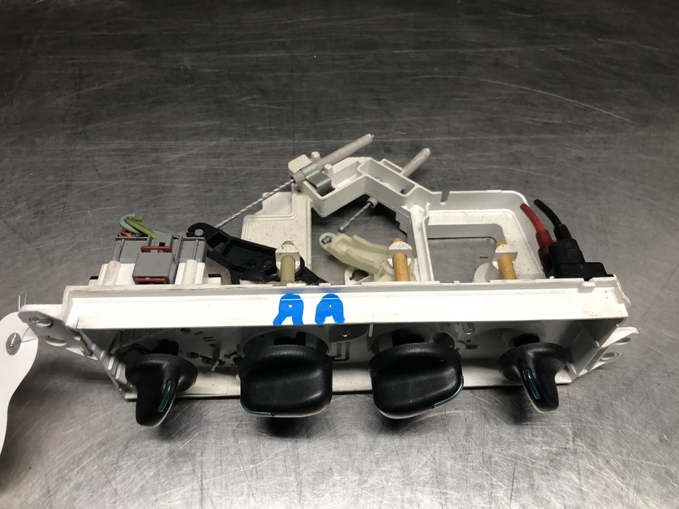 2000-2005 Dodge Neon 01-05 PT Cruiser Heat A/C Temperature Climate Control HVAC - Image 2 of 4