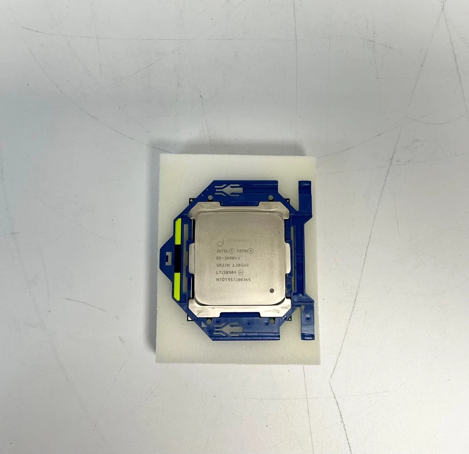 Intel Xeon E5-2698v4 SR2JW (2.2GHz/20-core/50MB/135W) Processor - Image 2 of 3