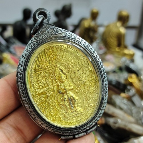 Ciondolo Phaya Garuda moneta Thao Wessuwan Luang Pho Pat Buddha Thai amuleto - Foto 2 di 2