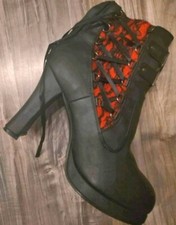 CRYPTO-51 Damenia Stiefeletten schwarz rot Lederoptik Spitze Korsettschnürung 