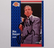 Mike Dunleavy Autographed Fleer card 