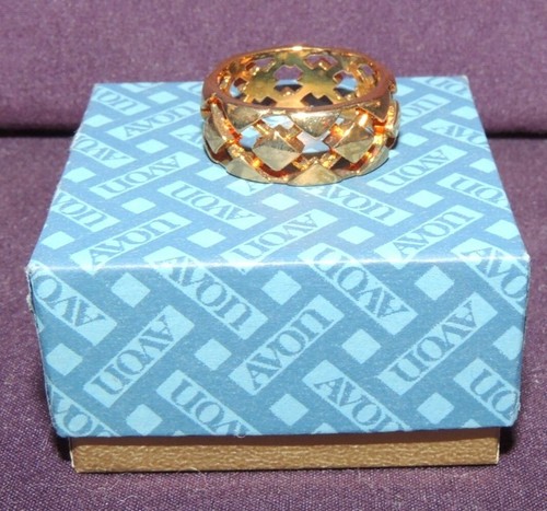 Anello traliccio dorato misura 7 tono oro Avon bigiotteria moda vintage - Foto 3 di 5