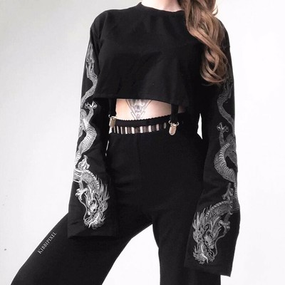 long sleeve black cropped shirt