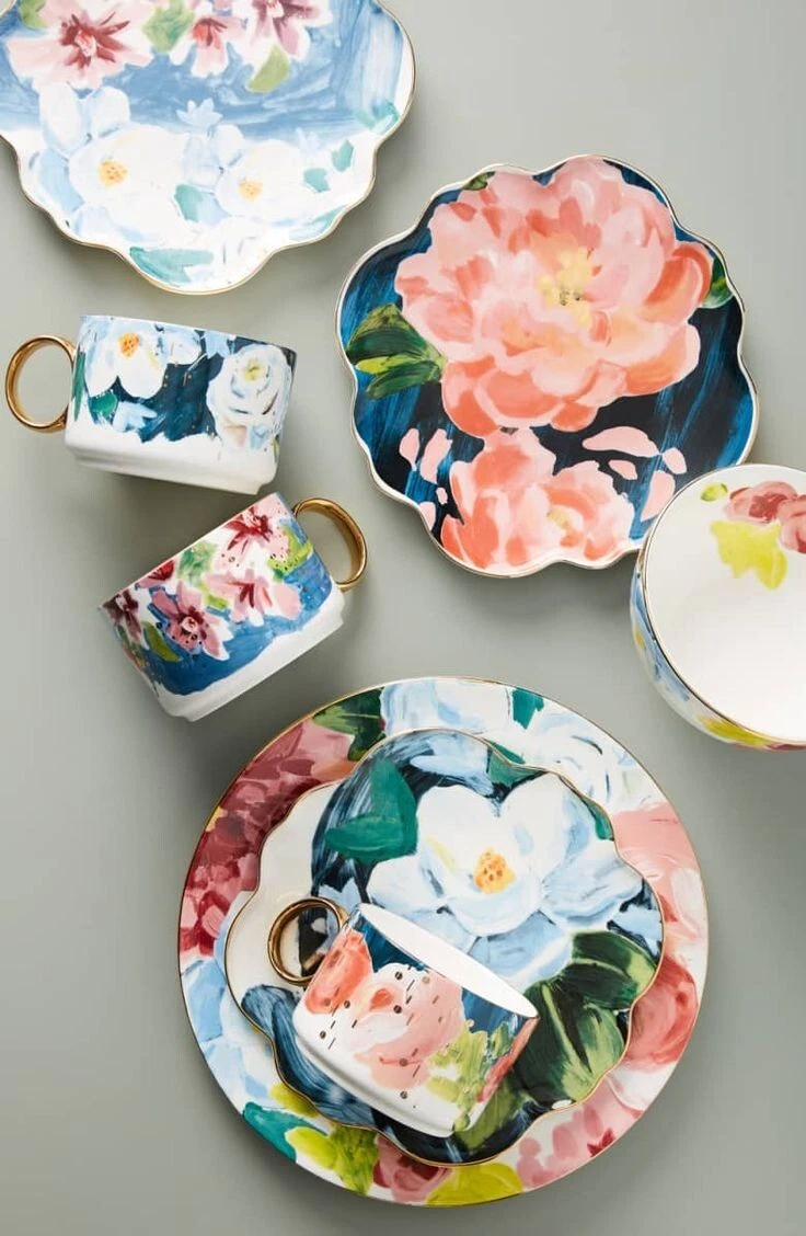 Anthropologie Plate ANAIS Floral FLOWERS Dessert Handpainted Gold