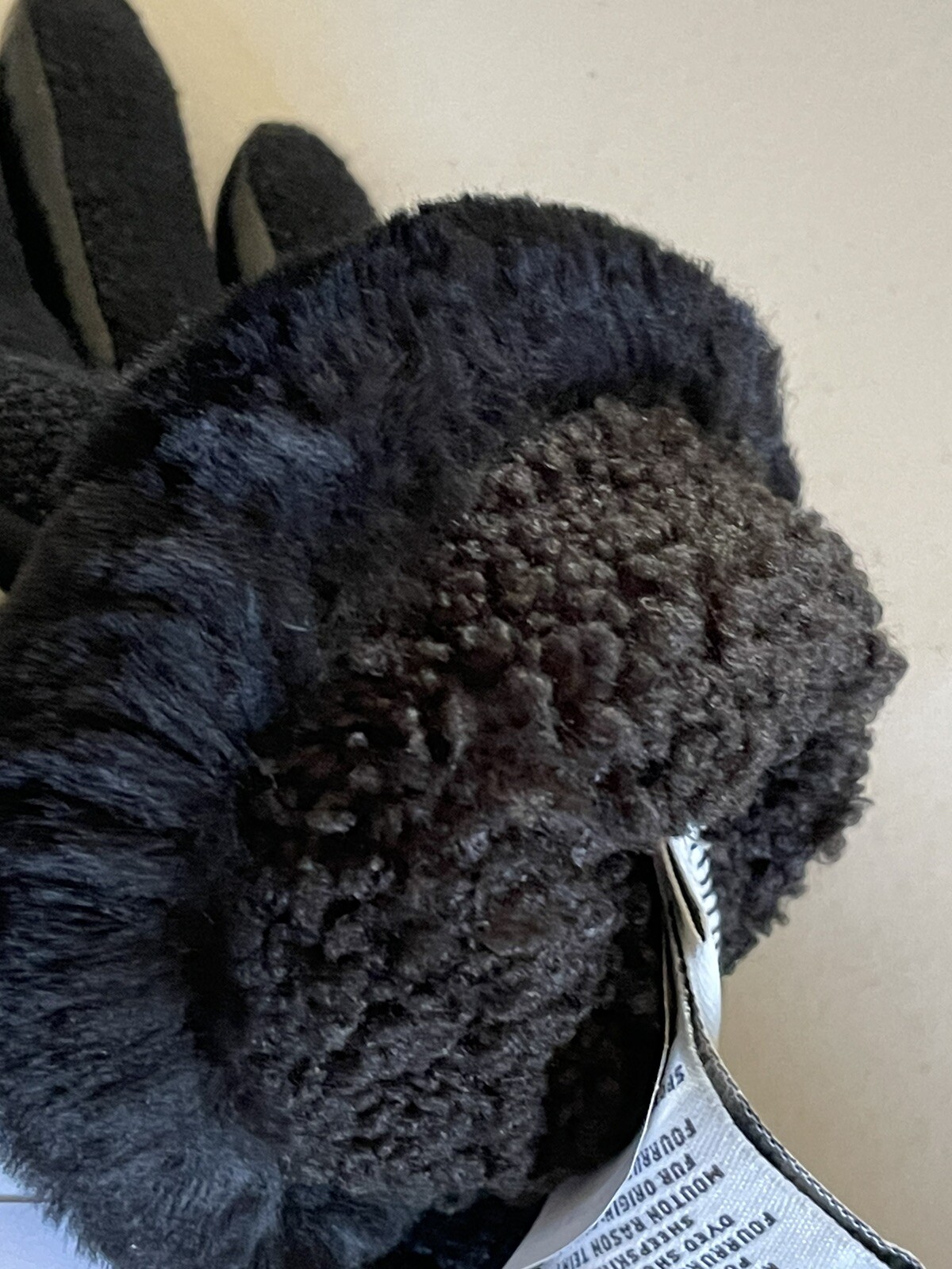 UGG FABRIC AND LEATHER SHORTY GLOVE IN BLACK SIZE M image 10