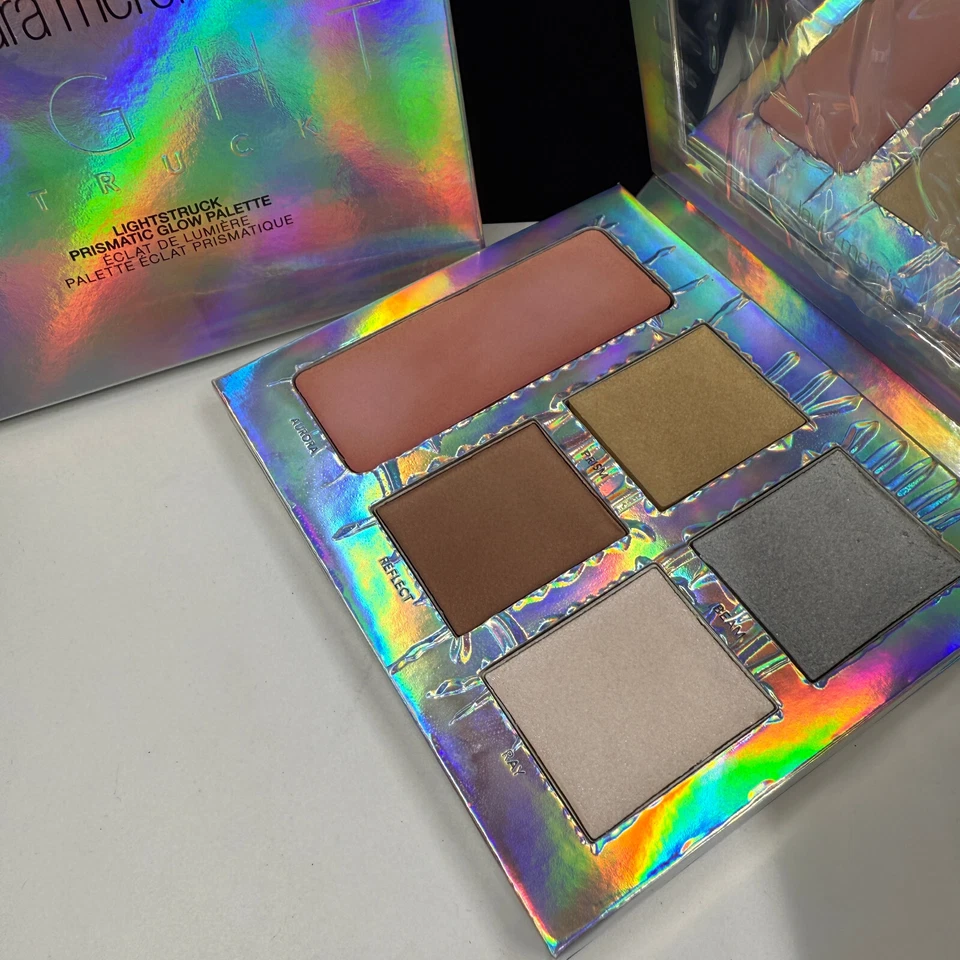 Laura Mercier Lightstruck Prismatic Glow Palette New In Box - Image 2 of 4