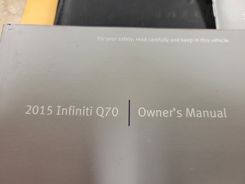 2015 INFINITI Q70 OWNERS MANUAL & CASE ( QUICK REF) - Picture 3 of 7