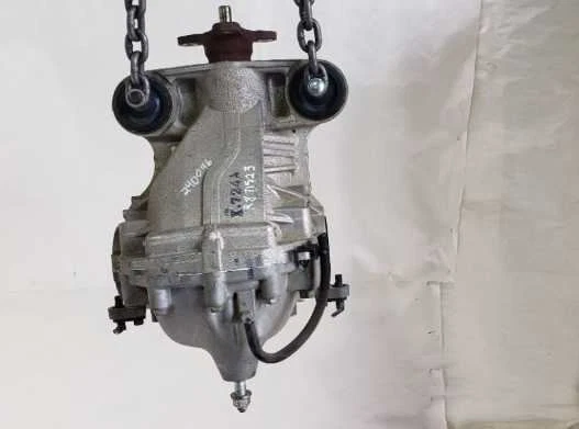 2011 2012 2013 Infiniti M56 OEM Rear Differential Carrier 2.611 Ratio - Image 2 of 4