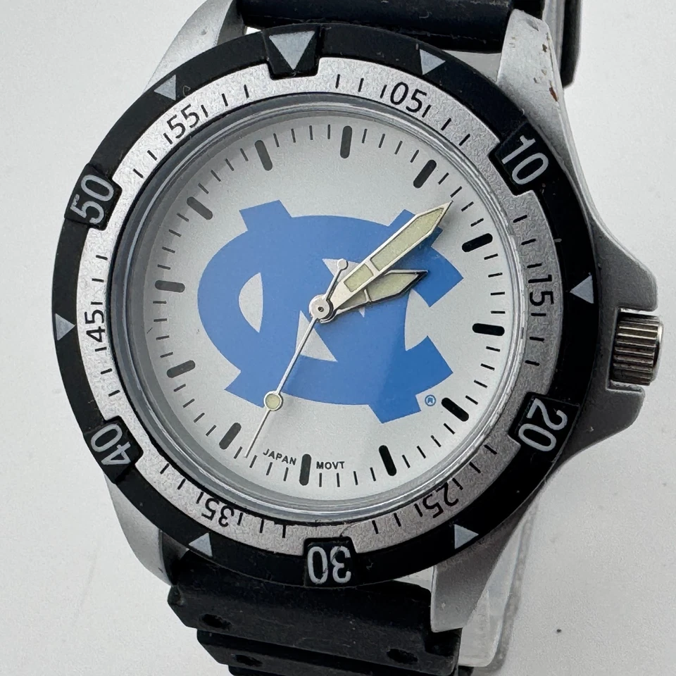 LogoArt Univ N Carolina Reloj de Cuarzo Hombre Plástico Bisel Giratorio Fecha Batería Nueva Foto 2 de 4