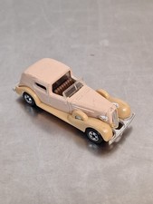 Hot Wheels '35 Classic Caddy #3252 Beige Hong Kong 1982