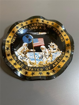 First Lunar Landing of Mankind 1969 Commemorative Glass Dish Appollo 11