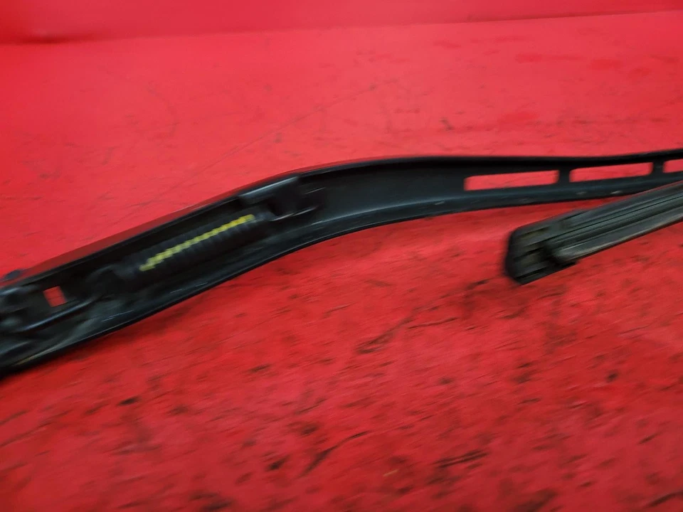 AUDI A4 2007 LEFT WIPER ARM 2 DOOR CONVERTIBLE 8H2955407A — 第 3/4 张图片