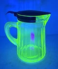 VTG Anchor Hocking Ribbed Green Uranium Glass Flip Lid Syrup Pitcher 4" tall
