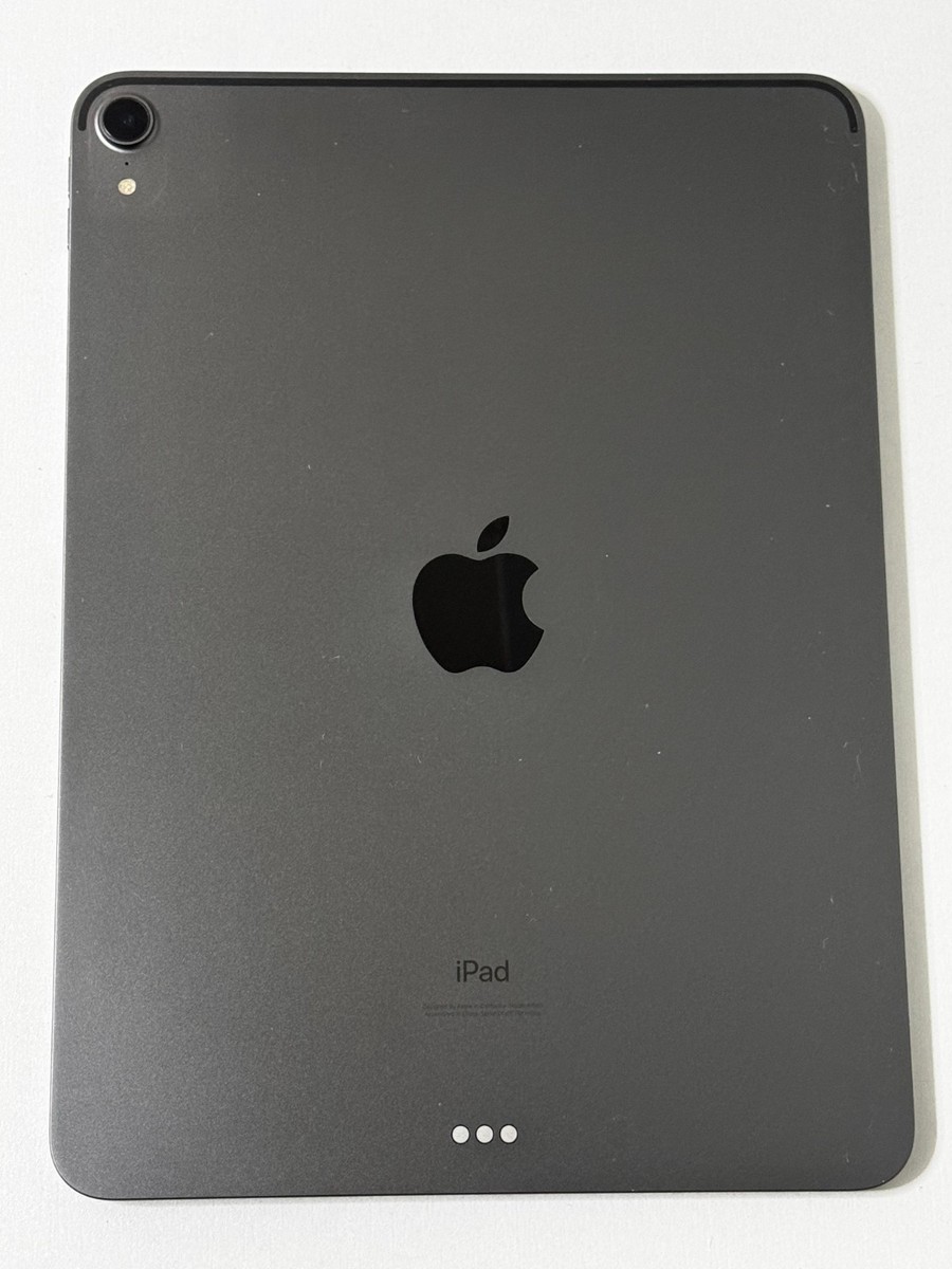 Apple iPad Pro 11-inch. 1st Gen 256GB Pencil Case Keyboard Wi-Fi
