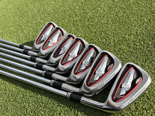 Cleveland CG7 Iron Set / 4-PW /Regular Flex Shafts / Lamkin Grips