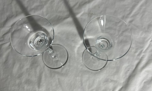 Set of 2 Vintage Crate & Barrel Clear Glass Candle Holders, 8.5 Inches Tall - Picture 3 of 4