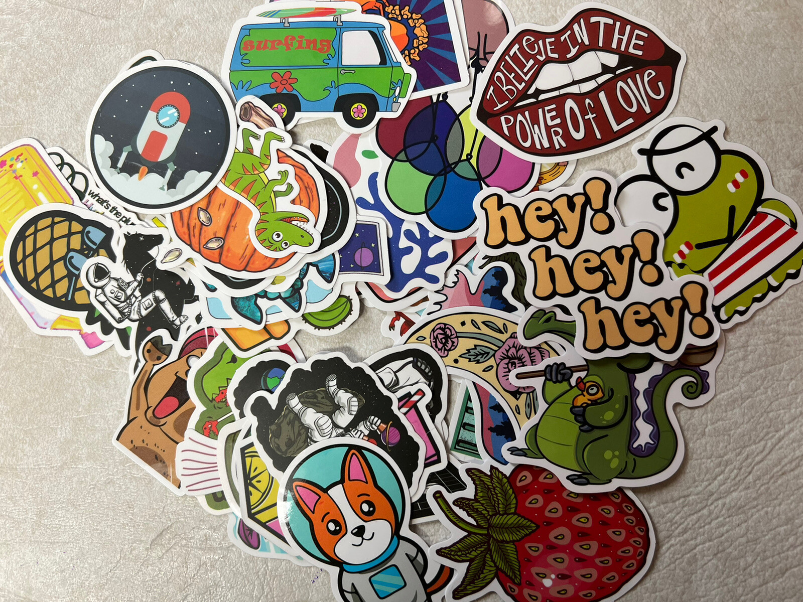 Random 50 piece water bottle sticker lot !! NEW Men