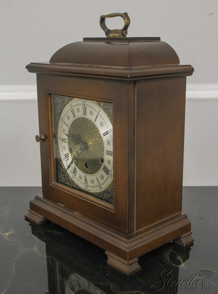 F57642EC: German Bracket Foot Mantle Clock - Image 2 of 4